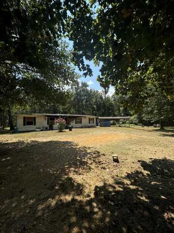 468 Jamac Rd, Columbus, MS 39702