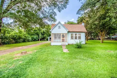 1717 E Houston, Tyler, TX 75702