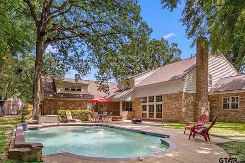 414 Cambridge Rd, Tyler, TX 75703