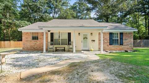 184 County Line Rd., Ellisville, MS 39437