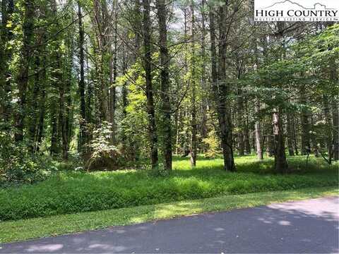 Lot 9 Rivers Edge Drive, Boone, NC 28607