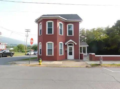 134 W Shirley Street, Mt. Union, PA 17066
