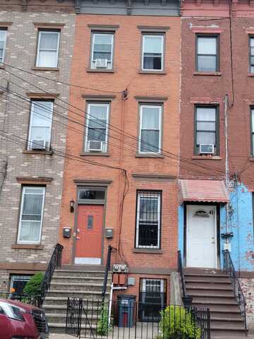 39 BELMONT AVE, JC, Journal Square, NJ 07304