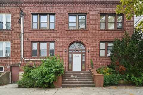 452 AVENUE E, Bayonne, NJ 07002