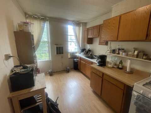 123 CLINTON ST, Hoboken, NJ 07030