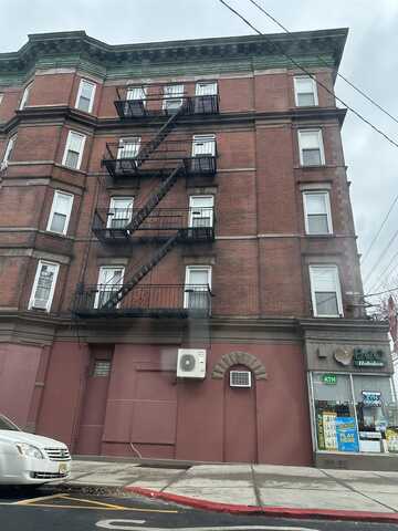 1042 PARK AVE, Hoboken, NJ 07030