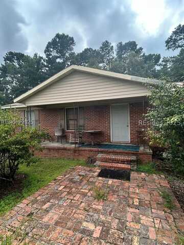 349 Stove Pipe Road, Estill, SC 29918
