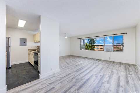 46-261 Kahuhipa Street, Kaneohe, HI 96744