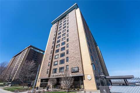 700 E 8th Street, Kansas City, MO 64106