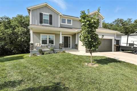 1042 E 14th Street, Kearney, MO 64060