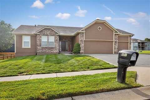 801 Englewood Drive, Kearney, MO 64060