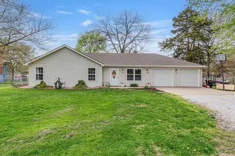 204 LYNN Street, Lathrop, MO 64465