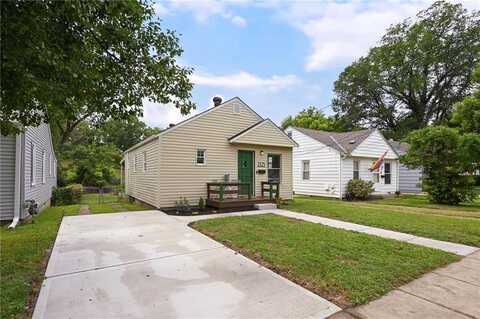 2123 E 26th Avenue, North Kansas City, MO 64116