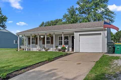 1102 W 3rd Street, Edgerton, KS 66021