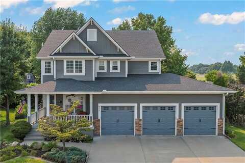971 Sicklebar Drive, Peculiar, MO 64078