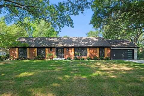 10314 Sagamore Lane, Leawood, KS 66206