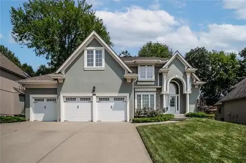 9419 N Flora Avenue, Kansas City, MO 64155