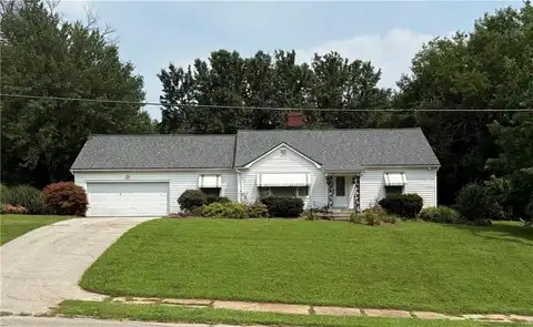1706 N 2nd Street, Atchison, KS 66002