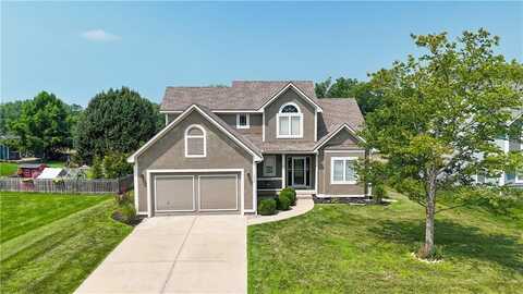 1026 Sutherland Drive, Louisburg, KS 66053