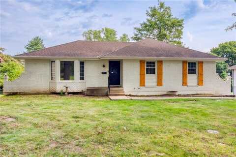 812 NE Swann Road, Lees Summit, MO 64086