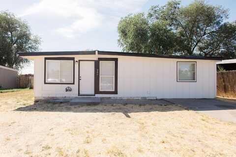 840 S 12th E, Mountain Home, ID 83647