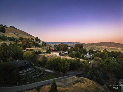 3864 W Mcgonigull, Boise, ID 83703