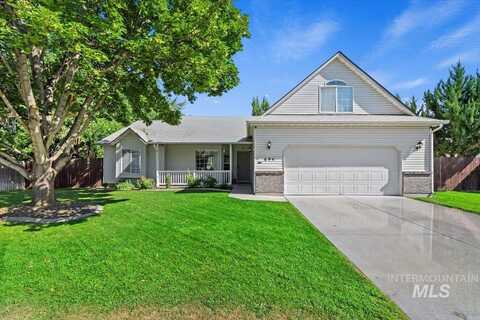 694 Moonhill Street, Kuna, ID 83634
