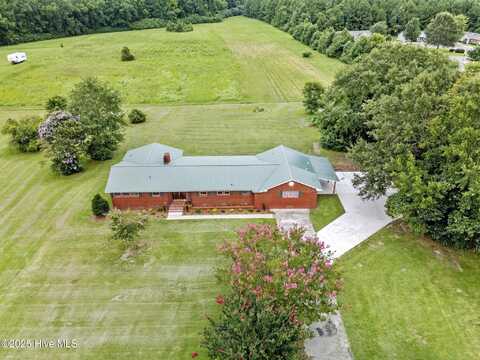 293 Old Chinquapin Road, Beulaville, NC 28518