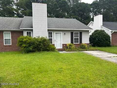 103 Live Oak Court, Midway Park, NC 28544