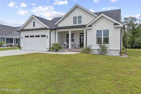 207 Bogue Carrier Court, Newport, NC 28570