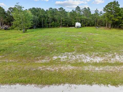 134 Merry Lane, Holly Ridge, NC 28445