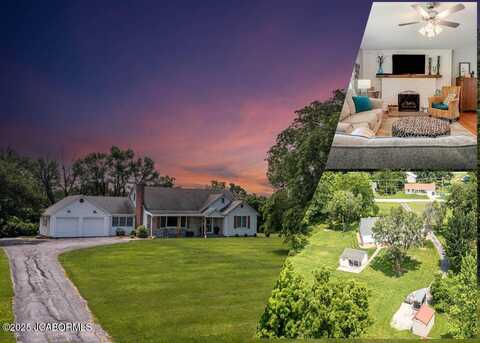713 S SUMMIT DRIVE, Holts Summit, MO 65043