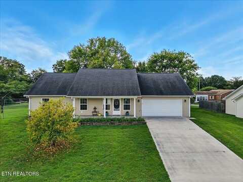 865 Quietlands Drive, Maryville, TN 37801