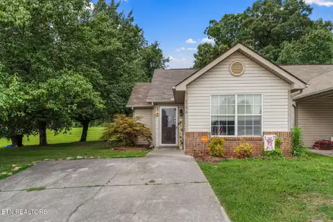 2756 Big Fork Way, Knoxville, TN 37924