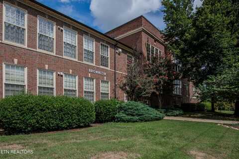 140 E Glenwood Ave, Knoxville, TN 37917