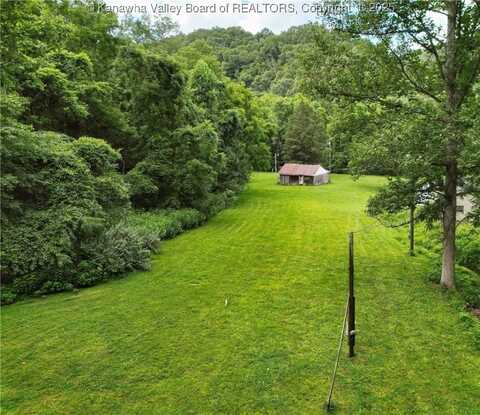 148 Broughton Lane, Spurlockville, WV 25529