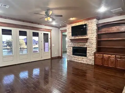 4002 NE Cache Rd, Lawton, OK 73507