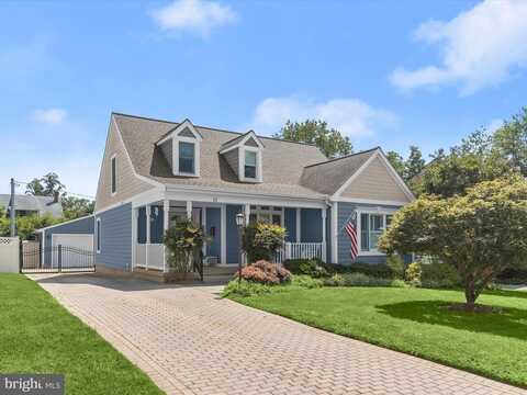 11 LOCUST DR, CATONSVILLE, MD 21228