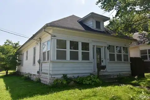 1059 N Clay Street, Frankfort, IN 46041