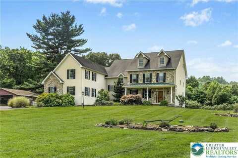 3370 Lower Saucon Road, Shamokin, PA 18055