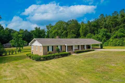 135 5th Avenue, Grove Hill, AL 36451