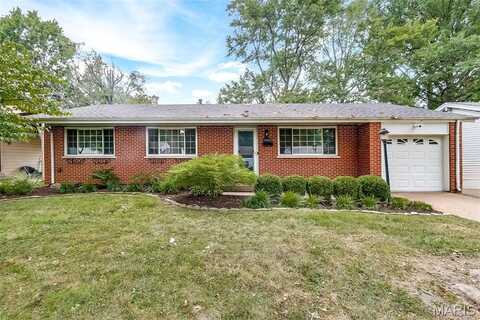 1455 Burning Tree Drive, Florissant, MO 63033