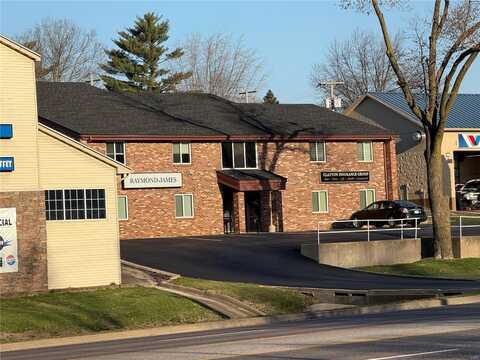 3935 McMasters Avenue, Hannibal, MO 63401