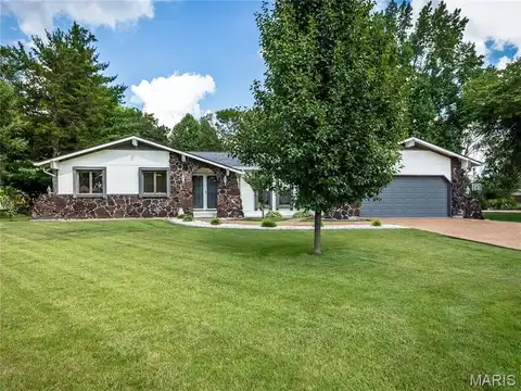 320 Bill Lou Drive, Collinsville, IL 62234