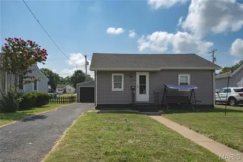 2632 Center Street, Granite City, IL 62040