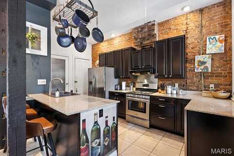 6326 Michigan Avenue, Saint Louis, MO 63111