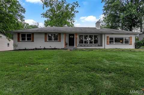 9 Carter Court, Olivette, MO 63132