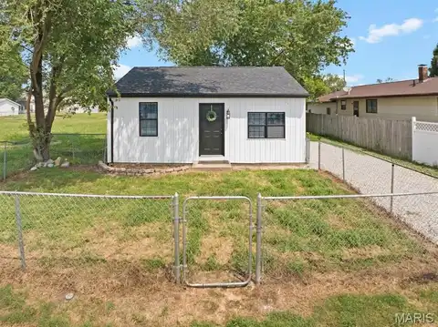 1733 Wayne Lanter Avenue, Madison, IL 62060
