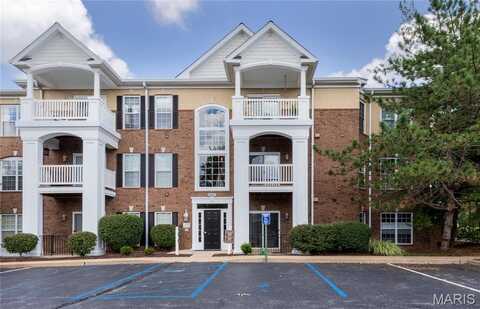 13101 Mill Crossing Court, Saint Louis, MO 63141