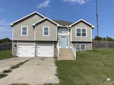 2712 Sage Court, Junction City, KS 66441